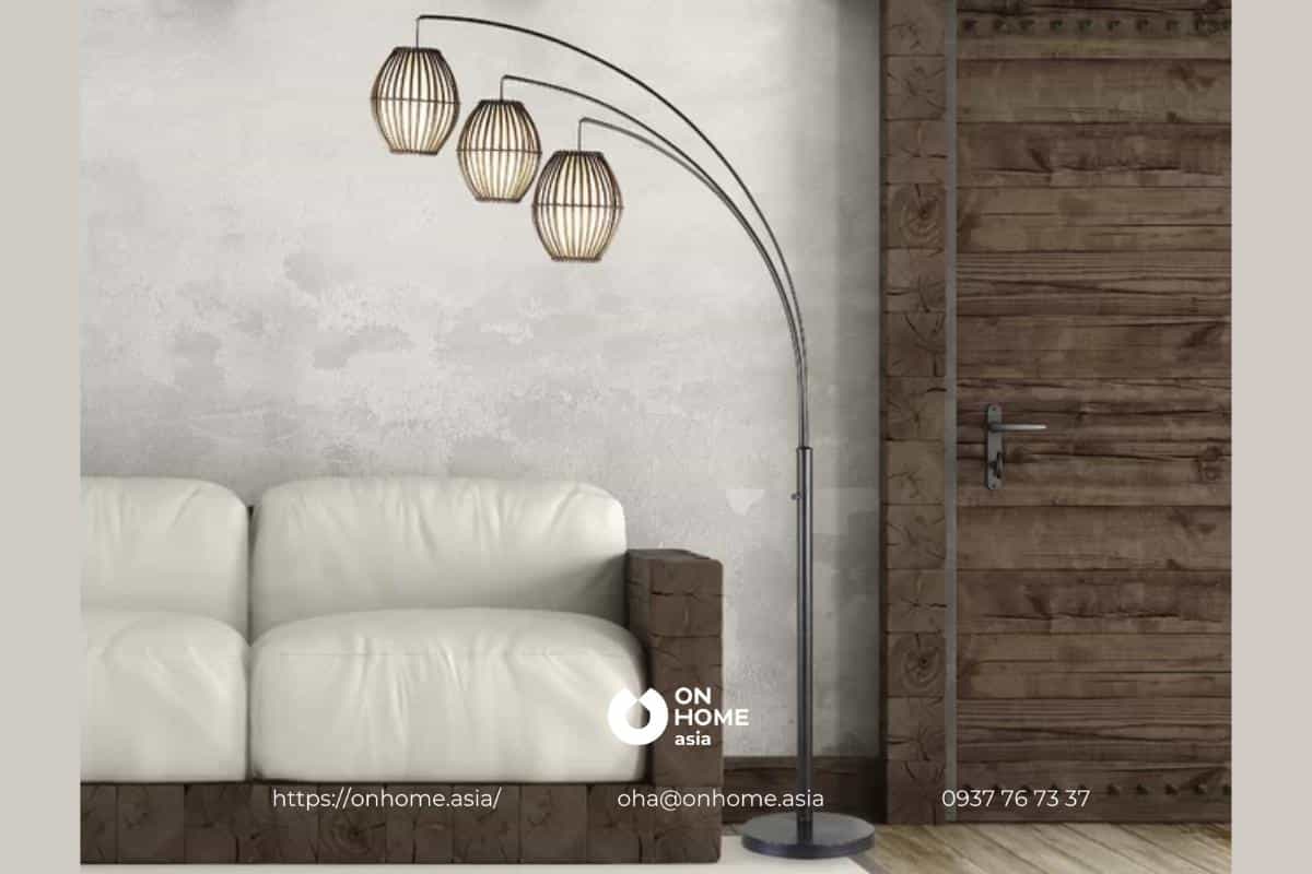 Đèn cây trang trí phòng khách bằng gỗ phong cách Bắc Âu